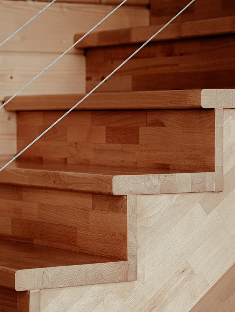 Todo tipo de escaleras de madera en Santiago de Compostela